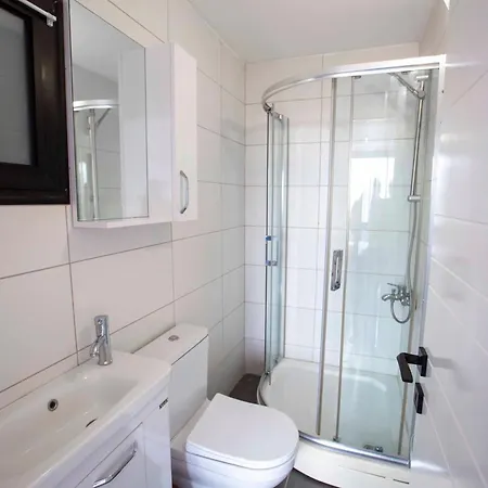 Apartment Blueroza Elegant Sea View By Holidaykeys *