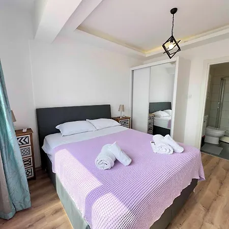 Apartment Blueroza Elegant Sea View By Holidaykeys Kyrenia (Northern Cyprus)